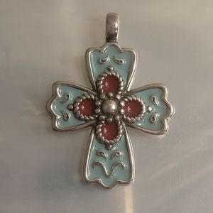 Retired James Avery La Rosa Cross
